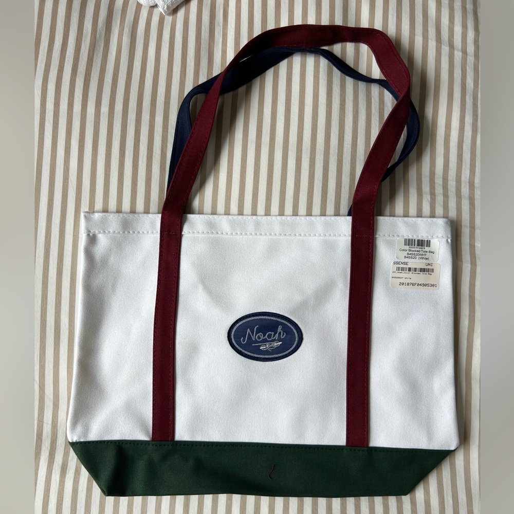 NOAH Tote